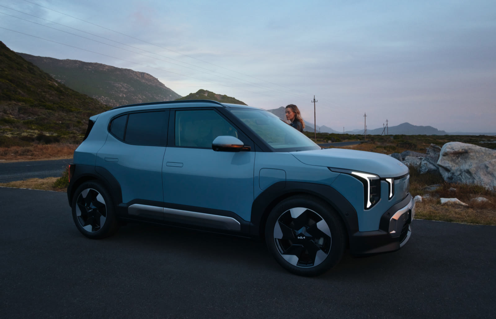 Kia EV2 oldalnézetből