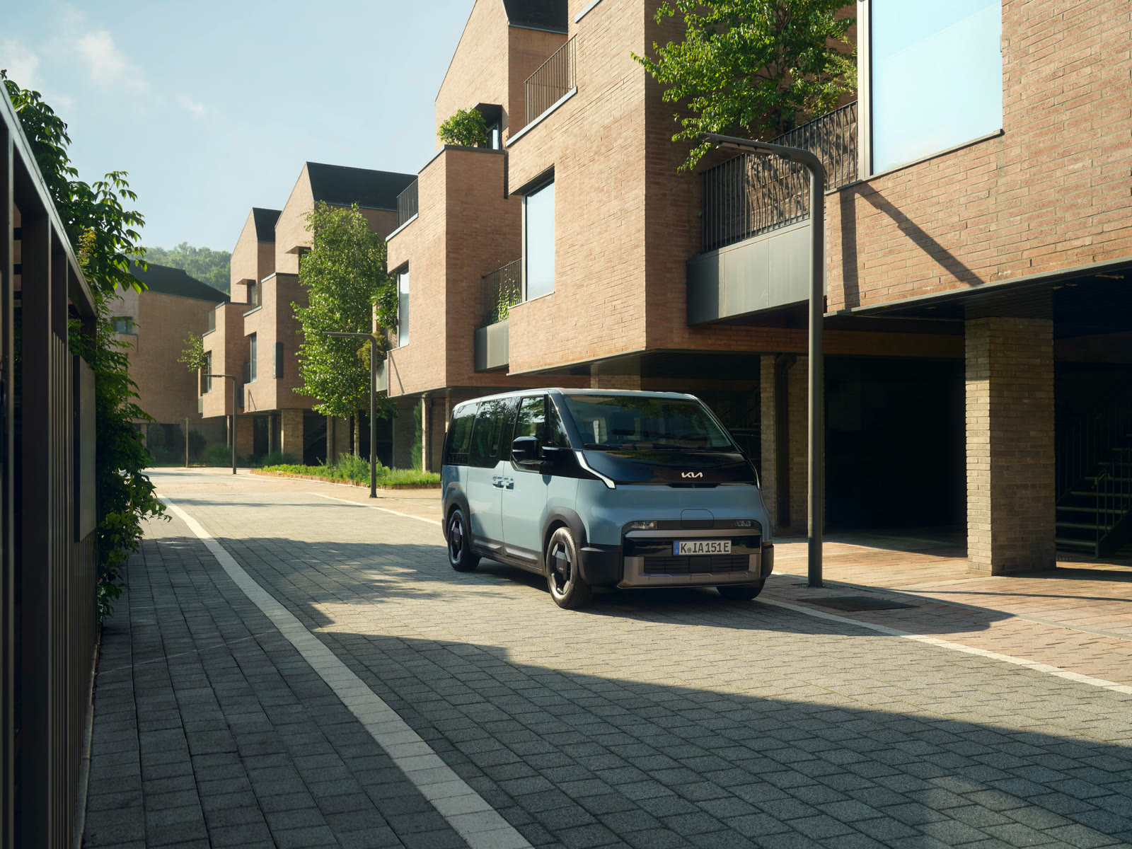 Kia PV5 Passenger elölnézetből
